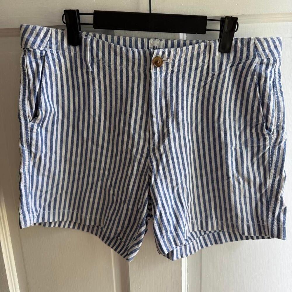 Gap Women's multi Shorts